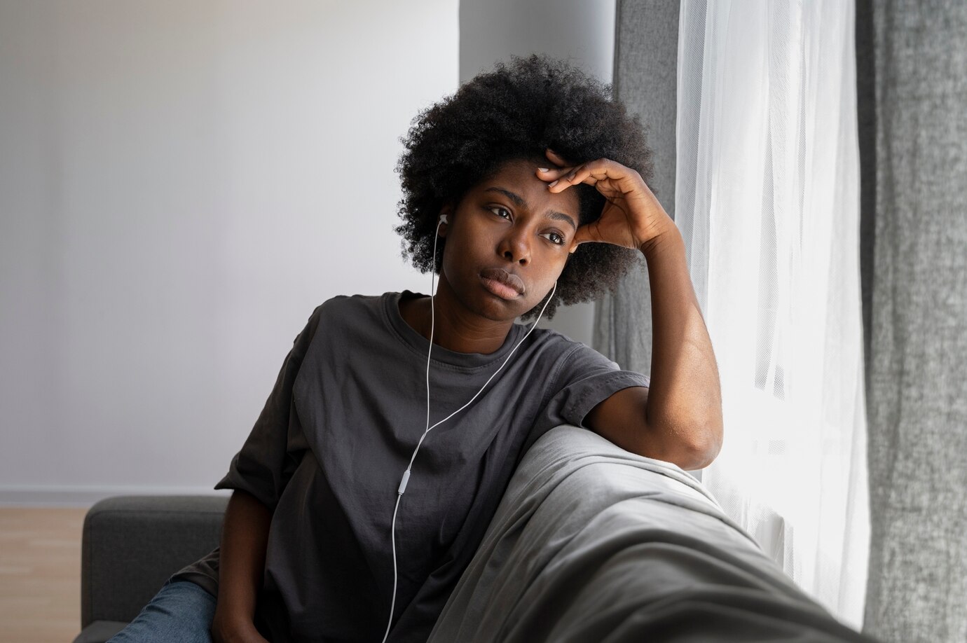 Anxiety in Teens: What It Looks Like and How Therapy Helps